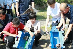 意天空预测欧冠首发：拉齐奥相比首回合仅换1人，拜仁防线大调整